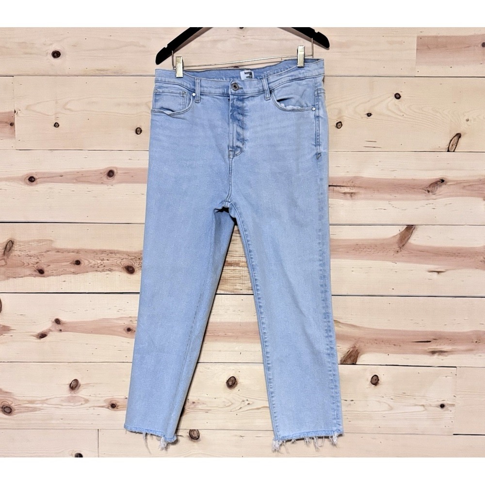 Kensie‎ Jeans Womens Size 14 The Worker Light Wash Straight Raw Hem Denim